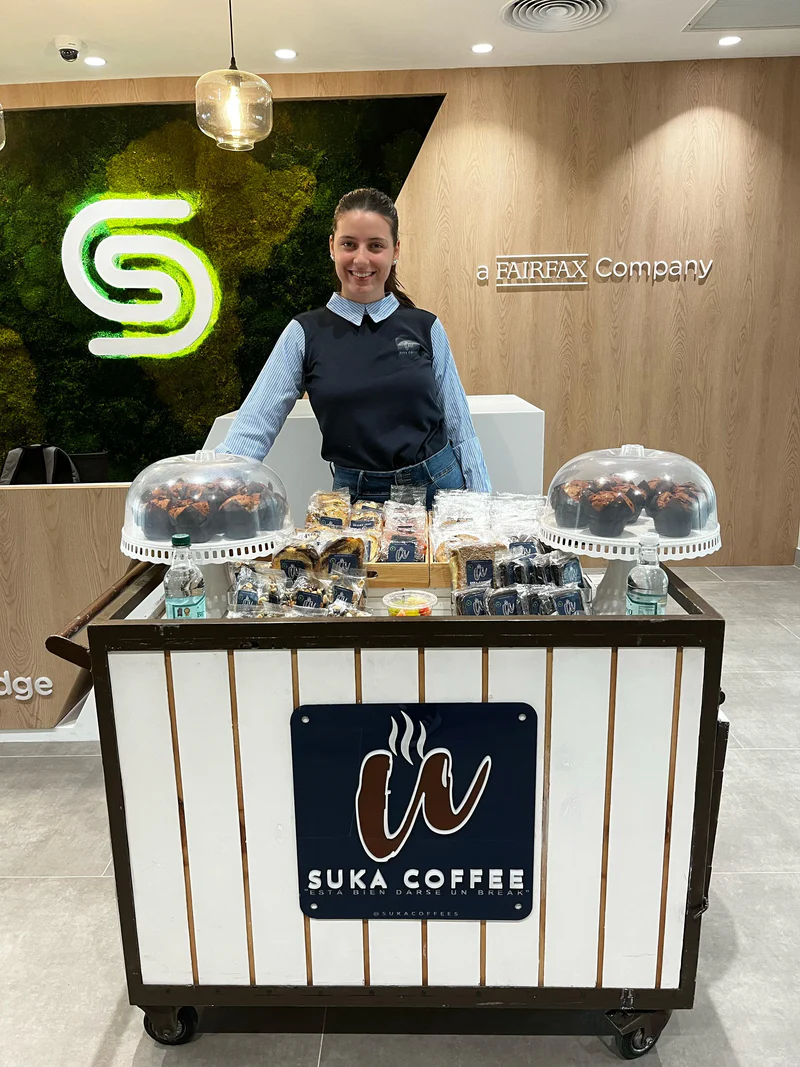 Equipo de Suka Coffee en una actividad corporativa