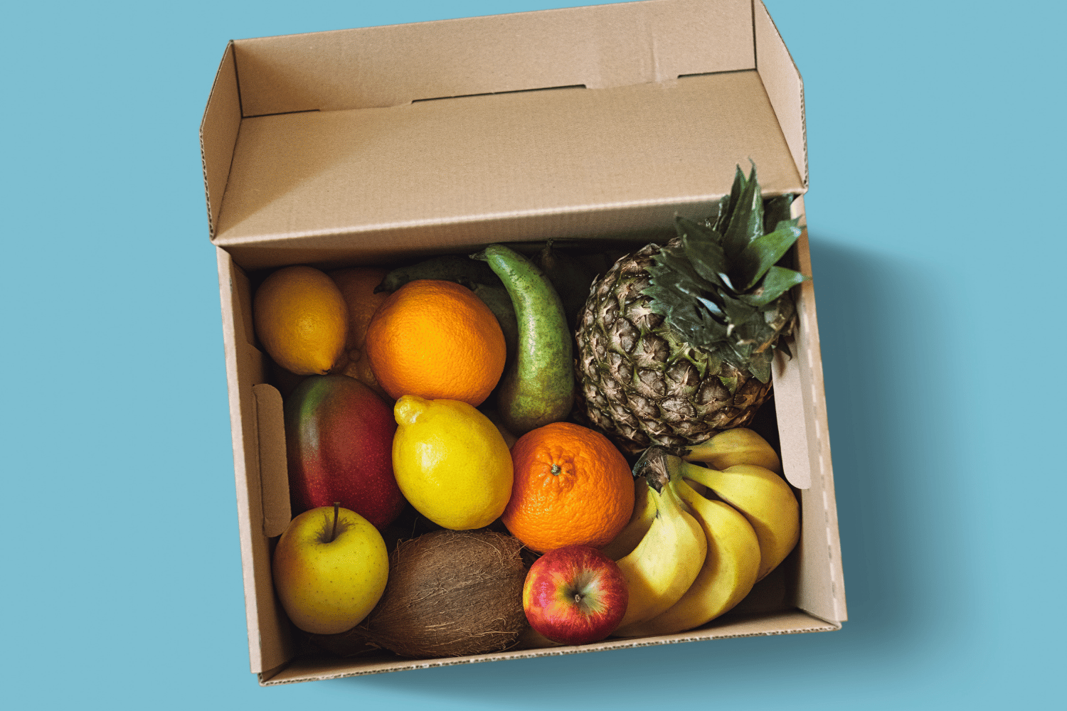 Fruta preparada para una entrega corporativa